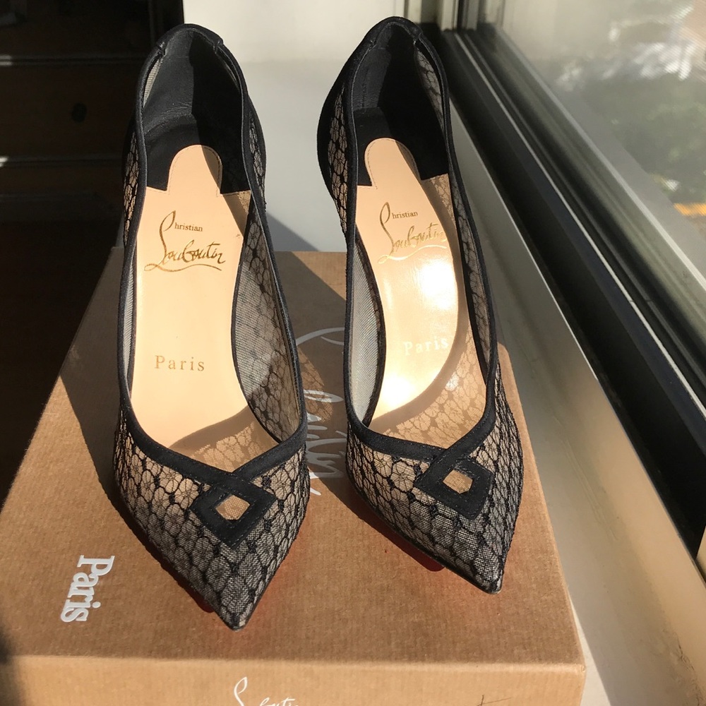 Christian Louboutin Neoalto 100mm pumps.